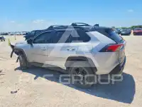 2019 Toyota RAV4 фото