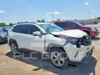 2019 Toyota RAV4 фото