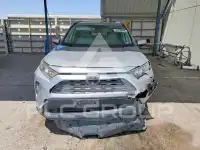 2019 Toyota RAV4 photo