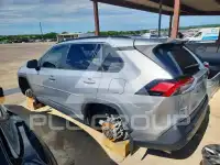 2019 Toyota RAV4 фото