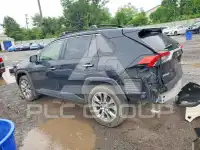 2019 Toyota RAV4 фото