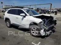 2019 Toyota RAV4 фото