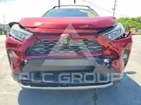 2019 Toyota RAV4 фото