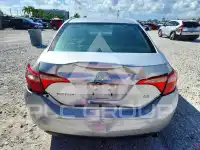 2019 Toyota COROLLA фото