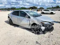 2019 Toyota COROLLA фото