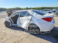 2019 Toyota COROLLA фото