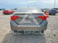 2019 Toyota COROLLA фото