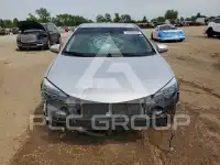 2019 Toyota COROLLA фото
