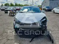 2019 Toyota COROLLA фото