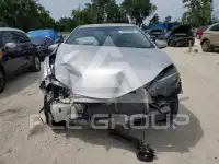 2019 Toyota COROLLA фото