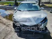 2019 Toyota COROLLA фото