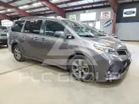 2019 Toyota SIENNA фото