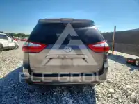 2019 Toyota SIENNA photo