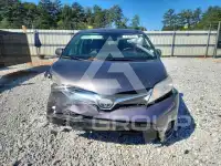 2019 Toyota SIENNA photo