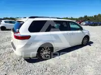 2019 Toyota SIENNA photo