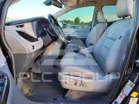 2019 Toyota SIENNA фото