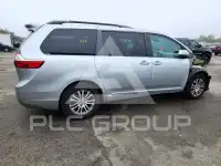 2019 Toyota SIENNA фото
