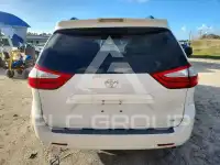 2019 Toyota SIENNA фото