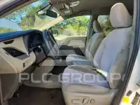 2019 Toyota SIENNA фото