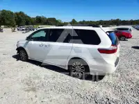 2019 Toyota SIENNA photo