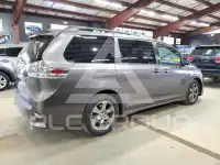 2019 Toyota SIENNA фото
