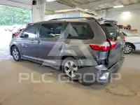 2019 Toyota SIENNA фото