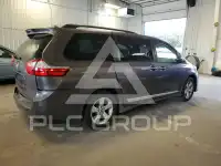 2019 Toyota SIENNA фото