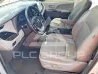 2019 Toyota SIENNA фото