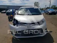 2019 Toyota SIENNA фото