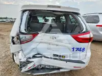 2019 Toyota SIENNA фото