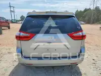 2019 Toyota SIENNA фото