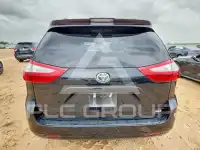 2019 Toyota SIENNA фото
