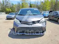 2019 Toyota SIENNA photo