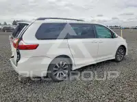 2019 Toyota SIENNA фото