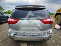 2019 Toyota SIENNA фото