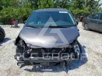 2019 Toyota SIENNA фото