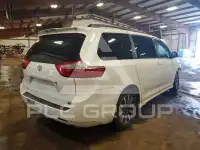 2019 Toyota SIENNA photo