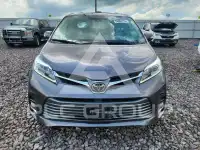 2019 Toyota SIENNA фото
