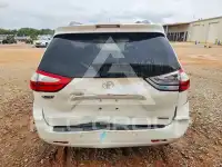 2019 Toyota SIENNA photo