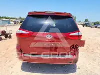 2019 Toyota SIENNA photo