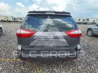 2019 Toyota SIENNA фото