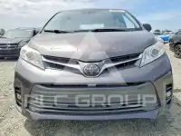 2019 Toyota SIENNA фото