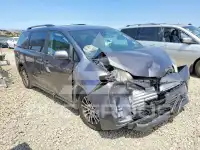 2019 Toyota SIENNA фото