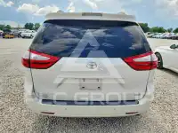 2019 Toyota SIENNA фото