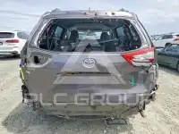 2019 Toyota SIENNA фото