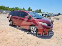 2019 Toyota SIENNA photo