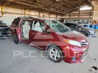 2019 Toyota SIENNA фото