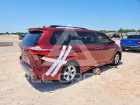 2019 Toyota SIENNA photo