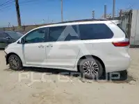 2019 Toyota SIENNA фото