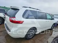 2019 Toyota SIENNA photo